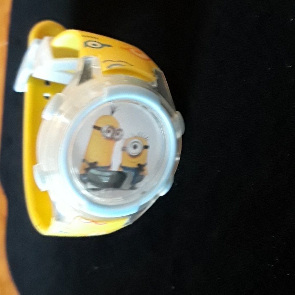 8 for $20 Despicable Me 2 Child's Watch